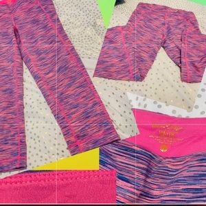 🔥SUPER CUTE LILLY LUXLETIC CAPRI LEGGINGS🔥